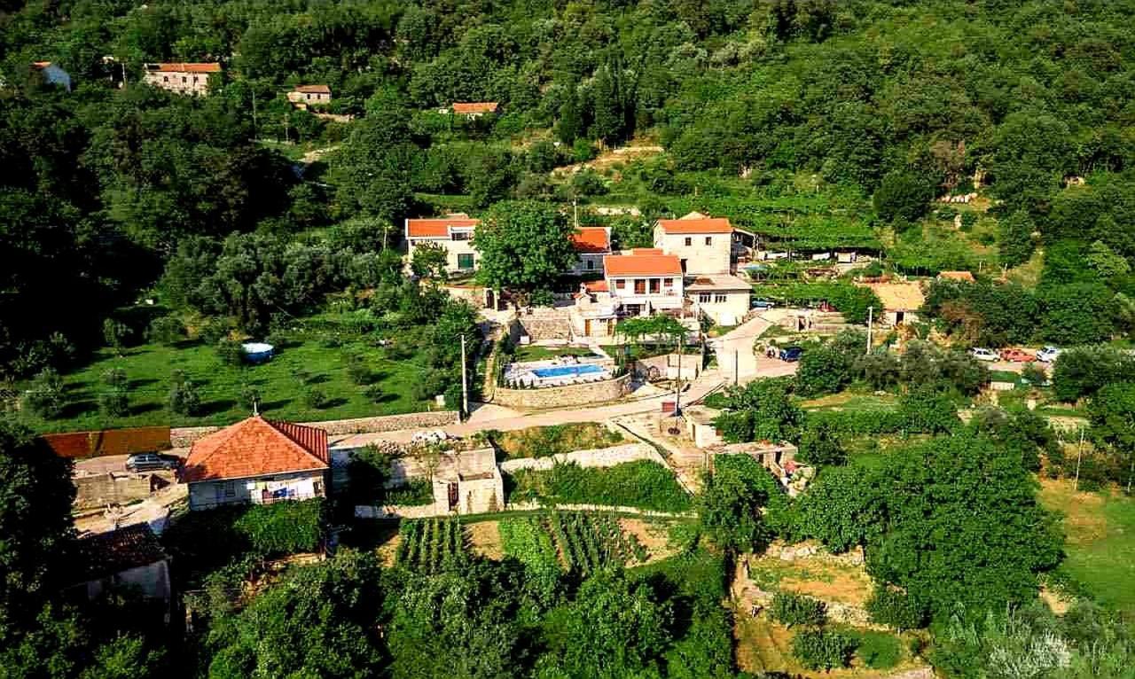 Vila Nikola Bratešići Εξωτερικό φωτογραφία